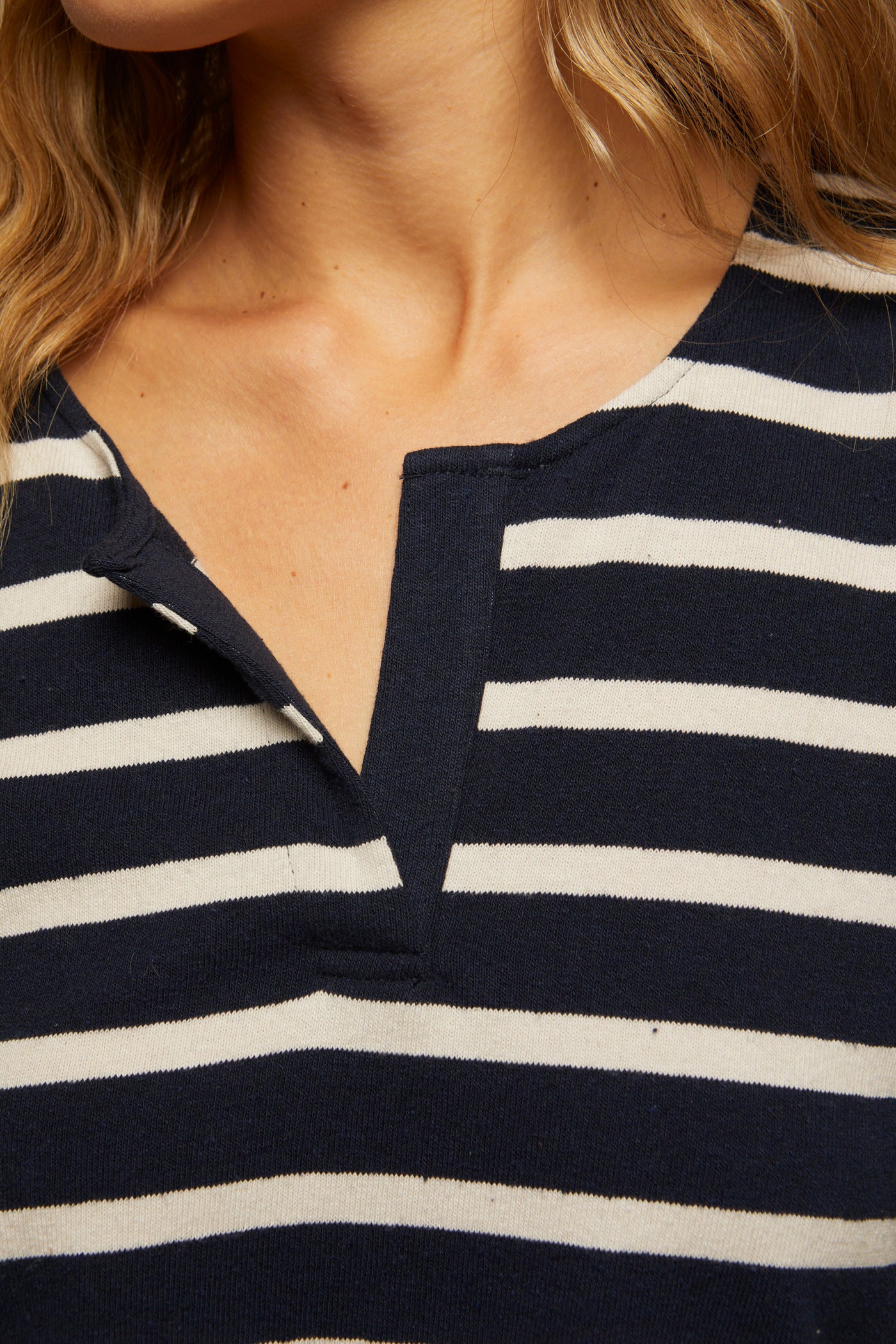 navy_natural_stripe